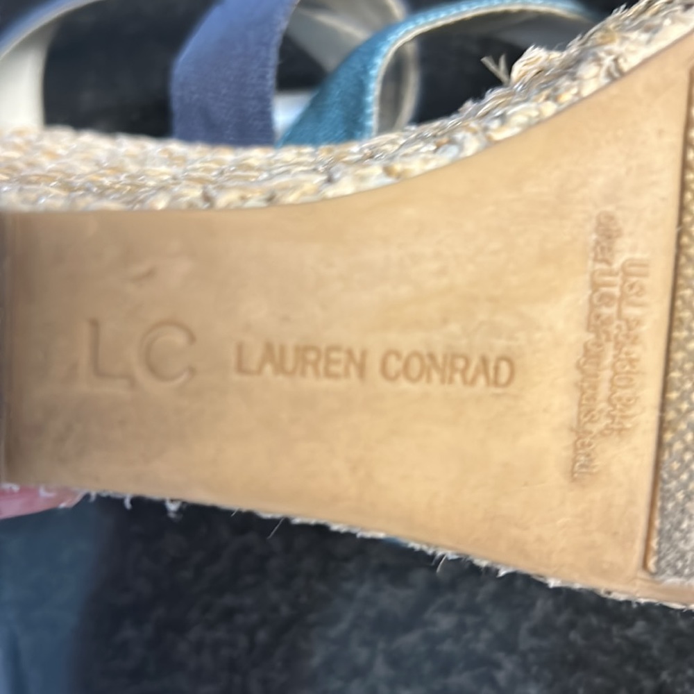Lauren Conrad Wedge Sandals - Picture 10 of 10